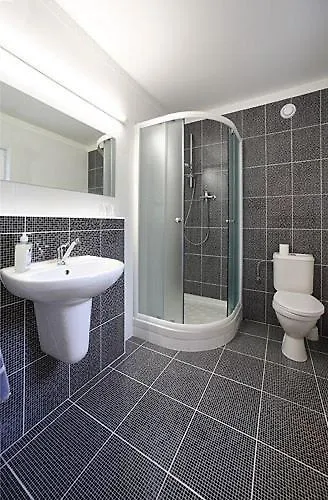 Rajsky Bed & Breakfast 3*